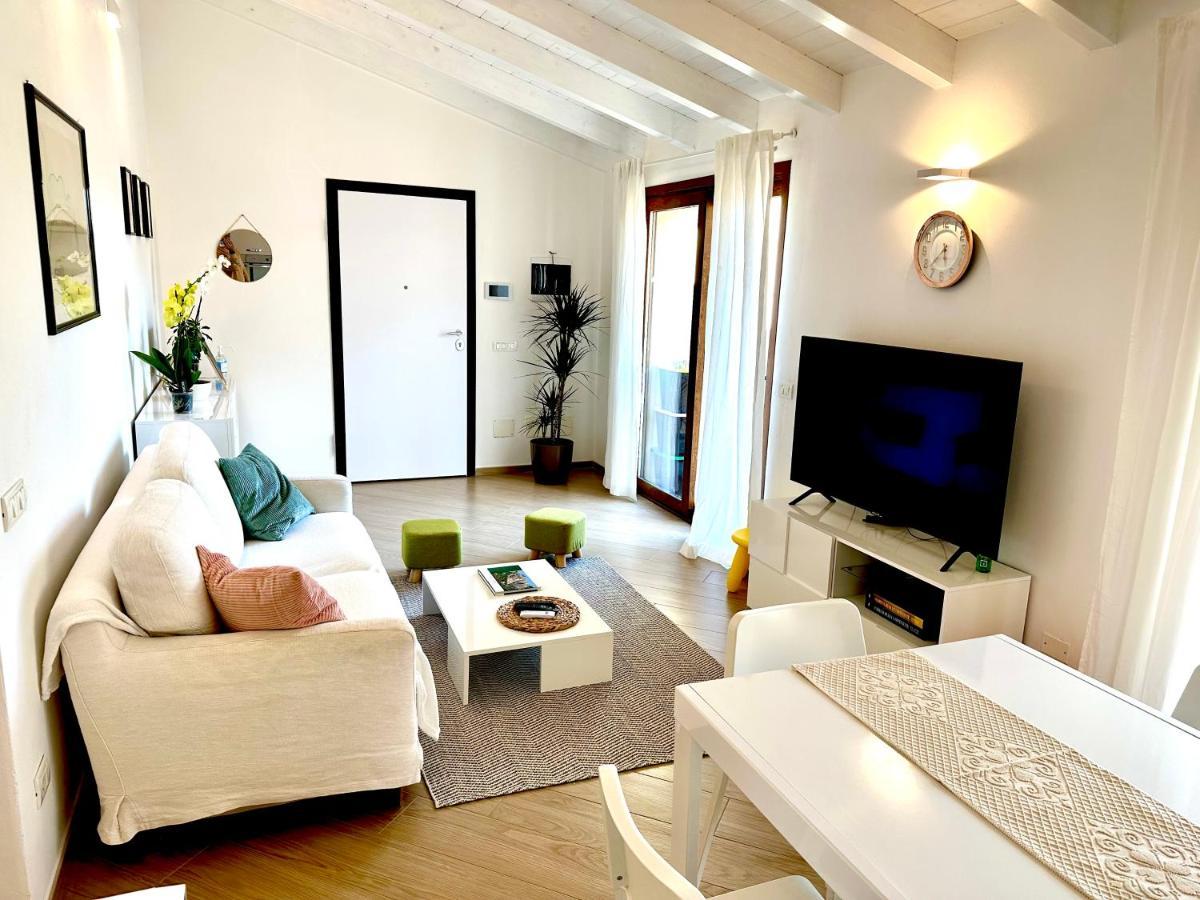Waterfront Apartment Olbia Exterior photo