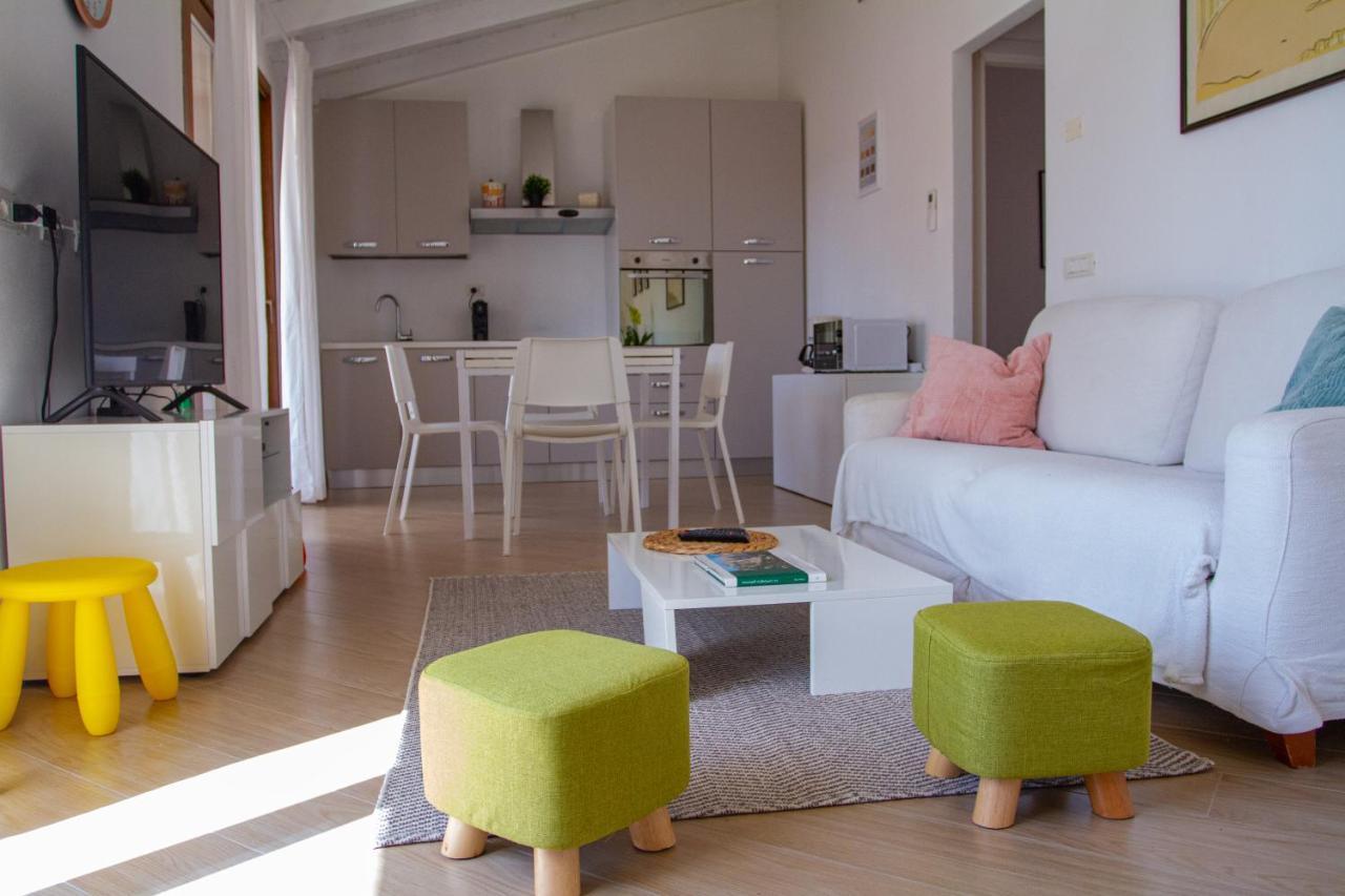 Waterfront Apartment Olbia Exterior photo
